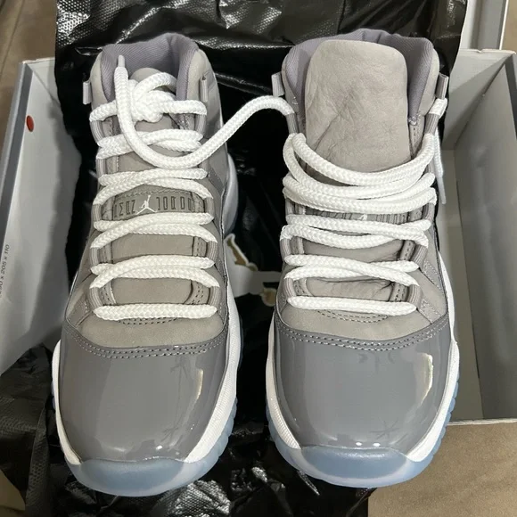 Jordan 11 Cool Grey